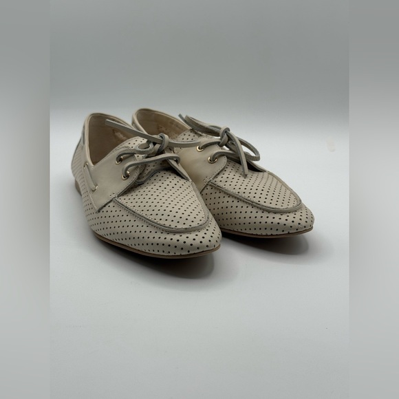 Dolce Vita Lakin Loafers Ivory Perforated Leather Boat Classic Lace-Up Flats - Picture 13 of 16